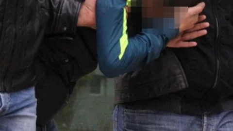 Kavgada 2 Kişiyi Bıçakladı