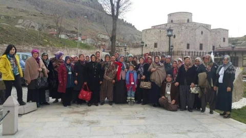 Ereğli'de Kültür Gezisi Yolcuları Konya'ya Uğurlandı