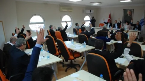 Didim'de Kaldırımlar Artık Yayaların Olacak