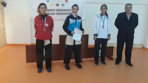 Erzincan Üniversitesinde Çifte Şampiyonluk