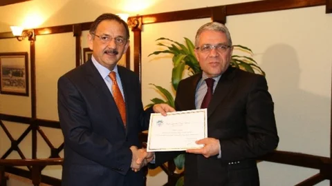 Özhaseki Mesai Arkadaşlarına Teşekkür Etti