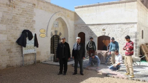 Ulu Cami Civarına Kilit Taşı DÜşeniyor