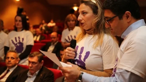 Buca Meclisi'nden Mor Bayrak Önergesi