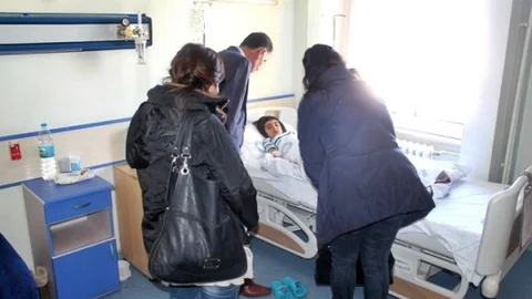 Emirdağ Belediyesi Çalışanları Hastaları Ziyaret Etti