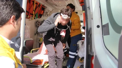 Okula Giden Öğrenciyi Hastanelik Ettiler