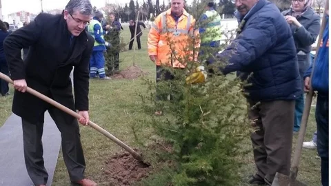Çorlu Devlet Hastanesi'nde Fidan Dikim Şenliği Gerçekleştirildi