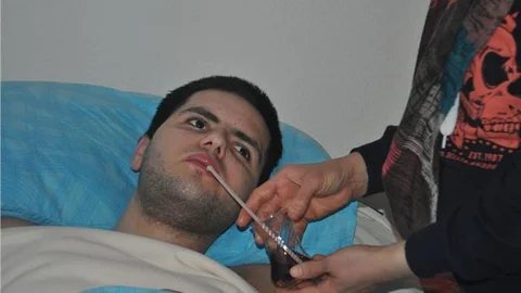 Camiye atılan bomba hayatını kararttı