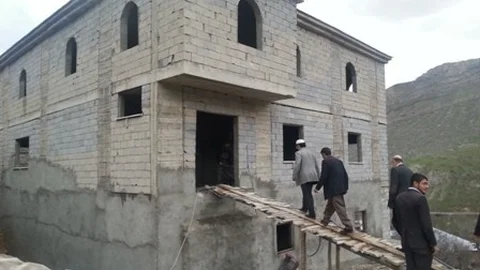 Hakkari İl Müftüsü Geylani İnşaatı Devam Eden Cami Ve Kuran Kursları Çalışmalarını Denetledi