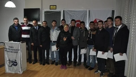 Hakem Ve Gözlemcilere Spor Ve Beslenme Anlatıldı