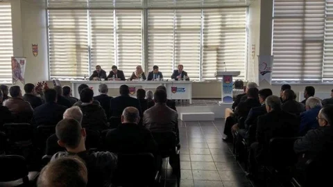 Erciş'te Taksici Esnafının Sorunları Masaya Yatırıldı