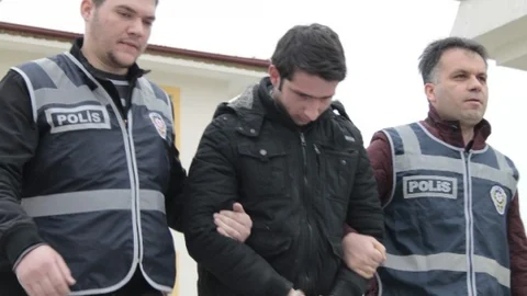 Güvenlik Kamerasına Yakalanan Hırsızlar Tutuklandı