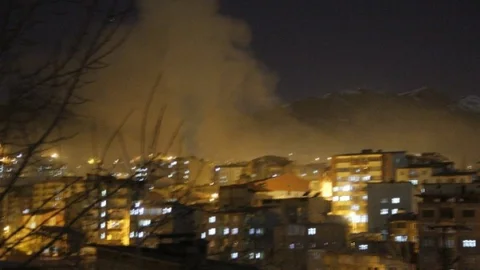 Hakkari'de Korkutan Yangın