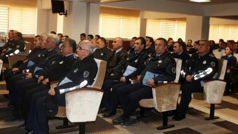 Yenimahalle Belediye Başkanı Yaşar Zabıtalarla Buluştu