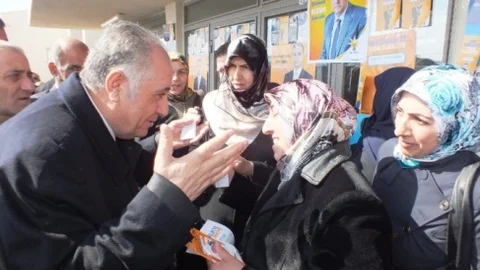 AK Parti Van Milletvekili Aday Adayı Kandaşoğlu'dan 8 Mart Kadınlar Günü Mesajı