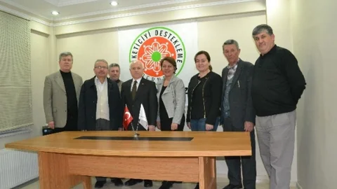 Prof. Dr. Arzu Çiçek Tukdes'i Ziyaret Etti