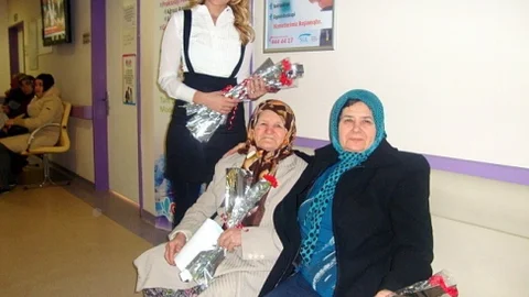 Kadın Hastalara Karanfil