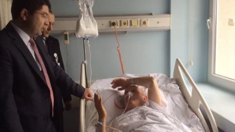 Milletvekili Yılmaz Tunç Hastaları Ziyaret Etti