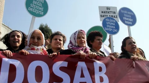 Bursalı Çevreci Kadınlardan Santral Eylemi