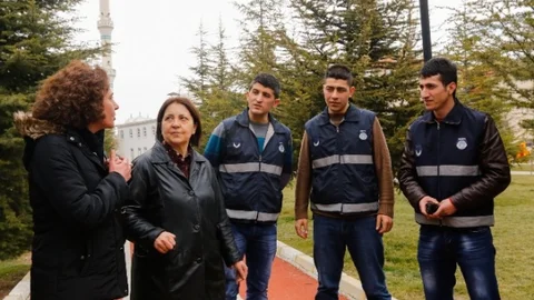 Sincan Zabıtası Parkları Denetliyor