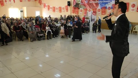 MHP Karaisalı Kadın Kolları'ndan 8 Mart Kutlaması