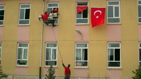 Tuzlukçu'da Deprem Tatbikatı Yapıldı