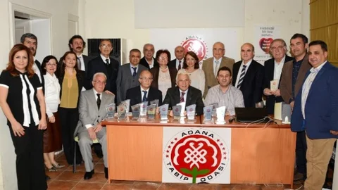 Adana'da Duayen Hekimlere 40. Yıl Plaketi