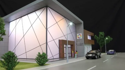 Çolakbayrakdar ''Kadın Erkek Bütünün Yarısıdır''