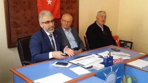 Milletvekili Aday Adayı Küçük'ten Köprübaşı İlçe Teşkilatı'nı Ziyaret
