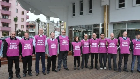 5 Yıldızlı Otelden Kadınlar Günü'nde İlginç Eylem