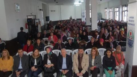 Lapseki'de 8 Mart Kadınlar Günü Kutlamaları