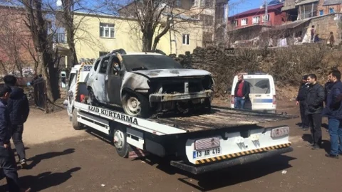 Vedaş'a Ait Araç Kundaklandı