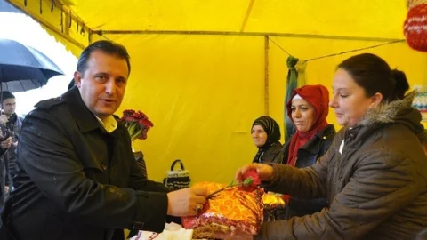 Menderes'te 8 Mart Kutlaması