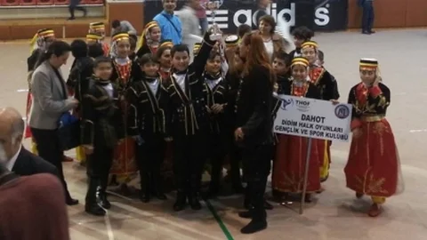 Dahot'un Yıldızları İl Birincisi Oldu