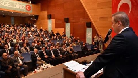 Gümüşhane'de Tıp Uygulamalarında Adli Sorumluluk Konulu Panel Düzenlendi