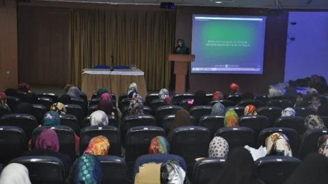 Bozüyük'te ''Mülteci Kadınlar'' Semineri