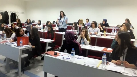 Yelmun'a Katılan 172 Öğrenci Dünya Sorunlarına Çözüm Aradı