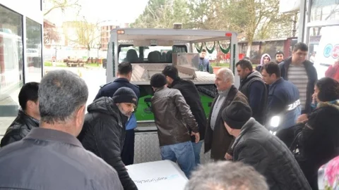 Sabah Kalktığında Eşini Yatakta Ölü Buldu