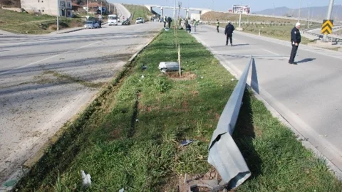 Hurdaya Dönen Otomobilden Sağ Çıktı