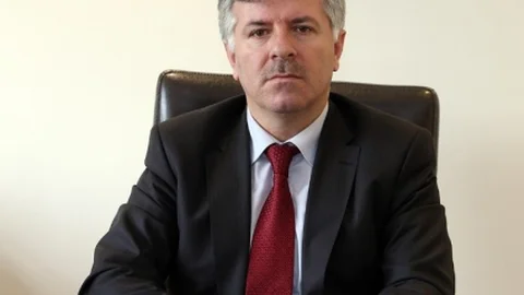 Adnan Menderes Caddesi Yenileniyor