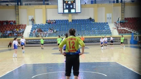 Hentbol Yarı Final Müsabakaları Sona Erdi