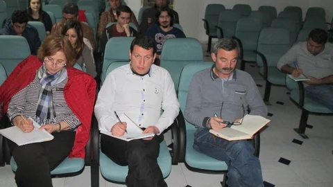 Meso'dan Esnafa Yabancı Dil Kursu Devam Ediyor