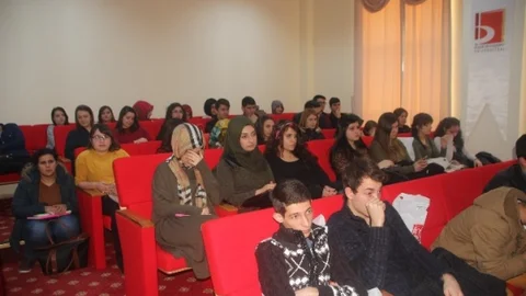 Bilecik'te “Sosyal Medya Farkındalığı” Konulu Konferans