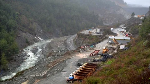 Hatay'da heyelan 2 ölü