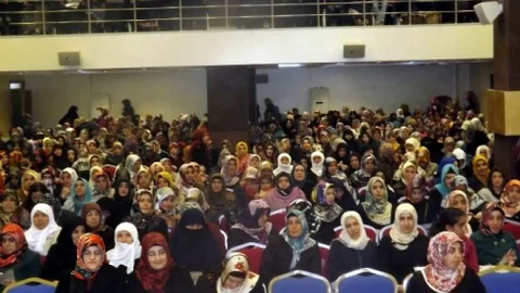 Van'da ‘Kadın' Konulu Seminer