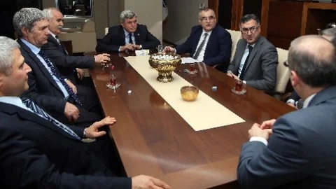 Başkan Karaosmanoğlu Mali Müşavirler Odasını Ağırladı