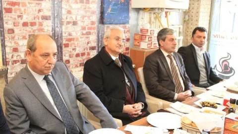 Esnaf Buluşmaları Devam Ediyor