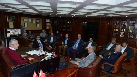 Havaalanı İçin İncelemeler Sürüyor