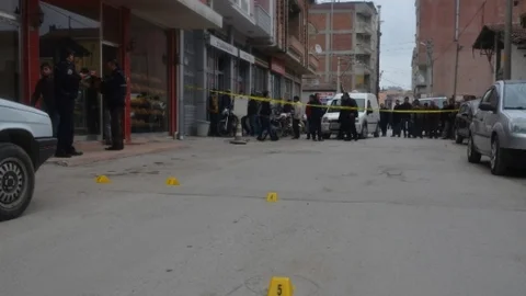 Bafra'da Otomobil Kurşunlandı 1 Yaralı