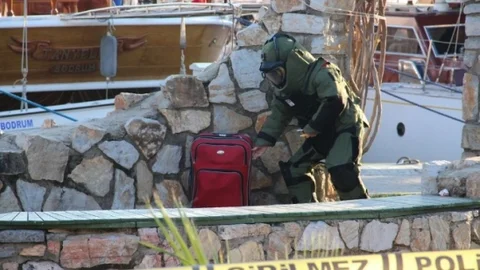 Bodrum'da Şüpheli Valiz Emniyeti Alarma Geçirdi