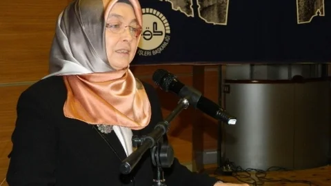 Gaziantep'te ‘Şimdi Ensar Olma Zamanı Ve İnsan Hakları Bağlamında Mültecilik' Konferansı